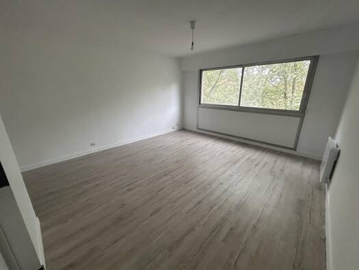 Appartement à louer - logement étudiant 690 € 1 pièce 29,1 m² Étage 4/6 Centre Lille 59000