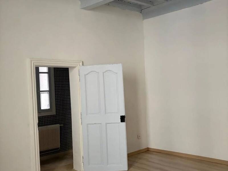 Maison à louer, 34m², UZES