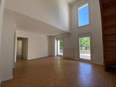 Maison à louer 1 396 € 5 pièces 4 chambres 102 m² Cleunay-Arsenal Redon Rennes 35000