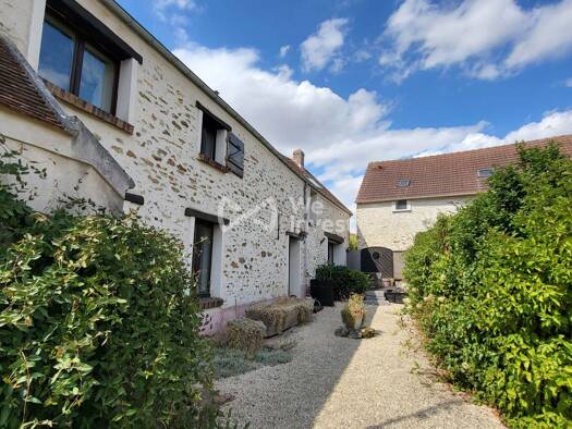 Maison à vendre 645 000 € 7 pièces 4 chambres 208 m² 24 148 m² de terrain Choisy-en-Brie 77320