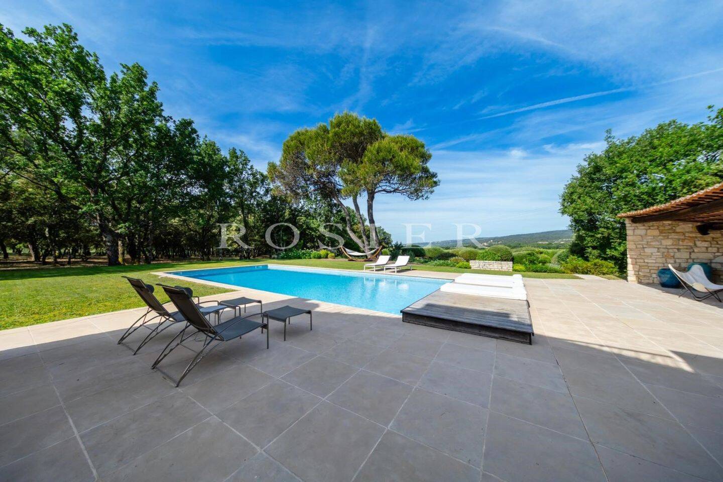 Maison à vendre, 295m², SAINT SATURNIN LES APT