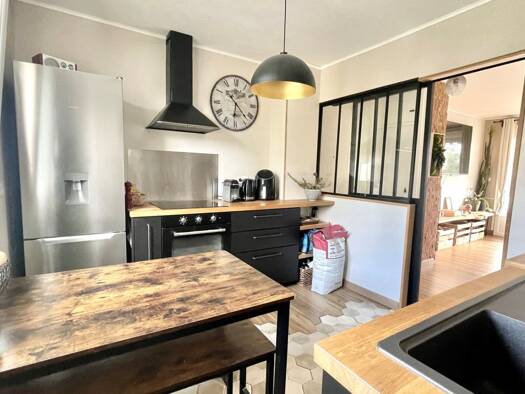 Appartement à vendre 249 000 € 3 pièces 2 chambres 58 m² Étage 2/4 Tassin-la-Demi-Lune 69160