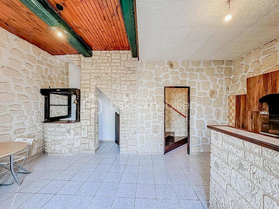 Maison à vendre, 50m², GALLARGUES LE MONTUEUX