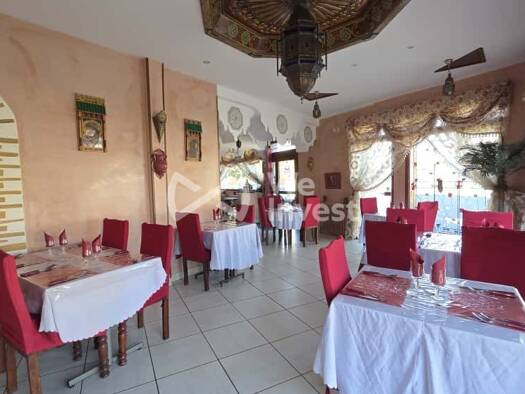 Boutique à vendre Fonds de commerce 56 000 € Centre Sablé-sur-Sarthe 72300