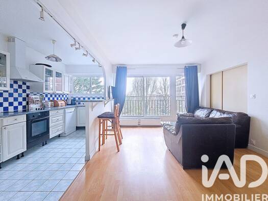 Appartement à vendre 213 000 € 4 pièces 3 chambres 80 m² Étage 3/5 Les bords de l'Yerres Brunoy 91800