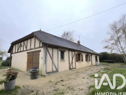 Maison de plain-pied à vendre 126 500 € 5 pièces 3 chambres 111 m² 2 890 m² de terrain Chessy-les-Prés 10130