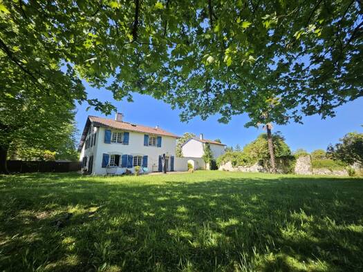 Maison à vendre 700 000 € 5 pièces 4 chambres 220 m² 3 000 m² de terrain Lahonce 64990