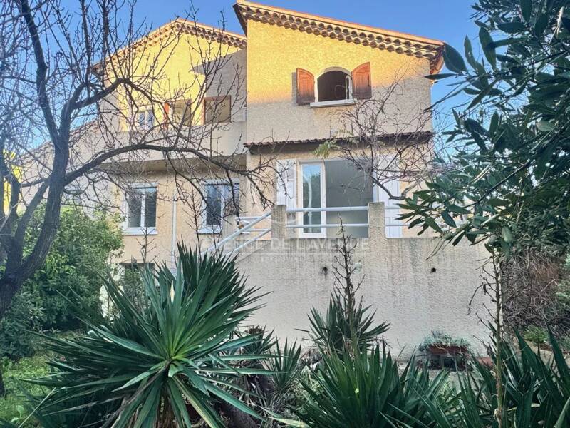 Maison à louer, 180m², LA SEYNE SUR MER