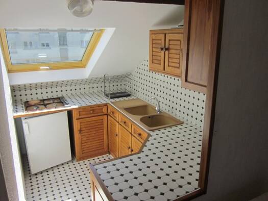 Appartement à louer - logement étudiant 289 € 1 pièce 23 m² Chantoiseau-Faucheroux Montluçon 03100
