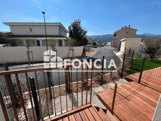 Appartement à louer 523 € 1 pièce 33,1 m² RDC Le Village Argelès-sur-Mer 66700