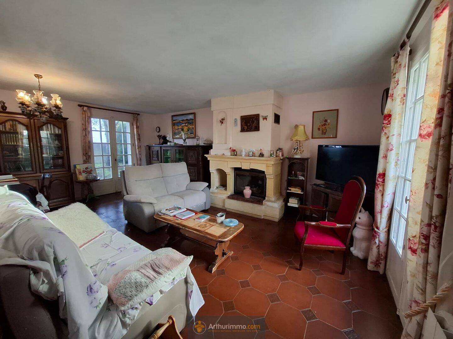 Maison à vendre, 115m², VILLENEUVE SUR BELLOT
