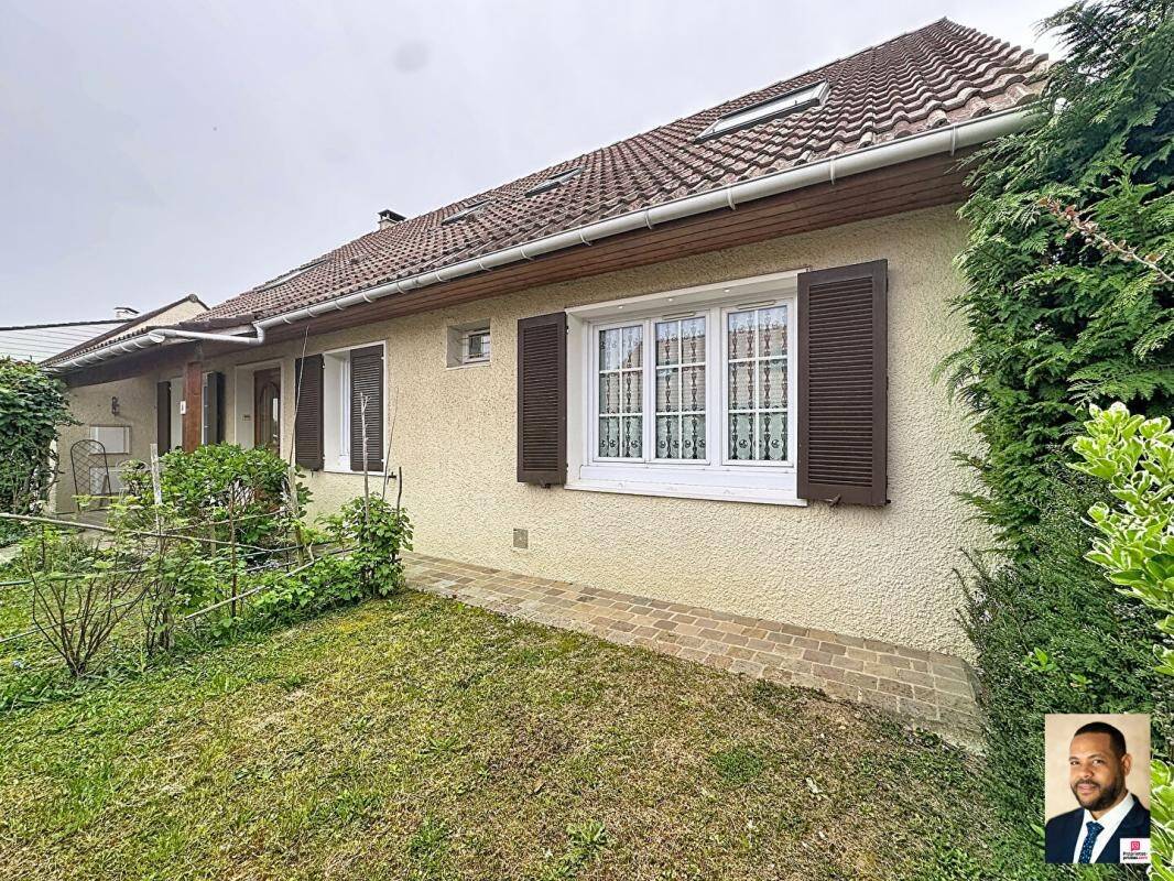Maison à vendre, 150m², LE PLESSIS PATE