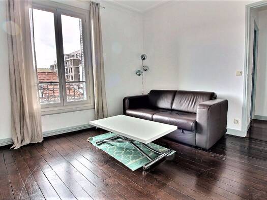 Appartement à vendre 362 250 € 3 pièces 2 chambres 54 m² Étage 3/5 Centre Ville Suresnes 92150