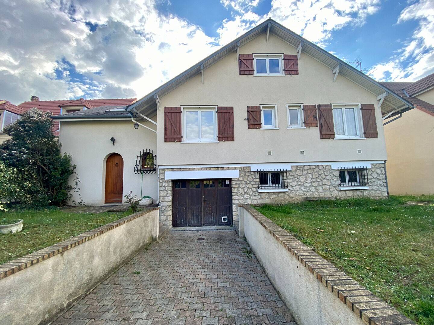 Maison à vendre, 117m², CERGY