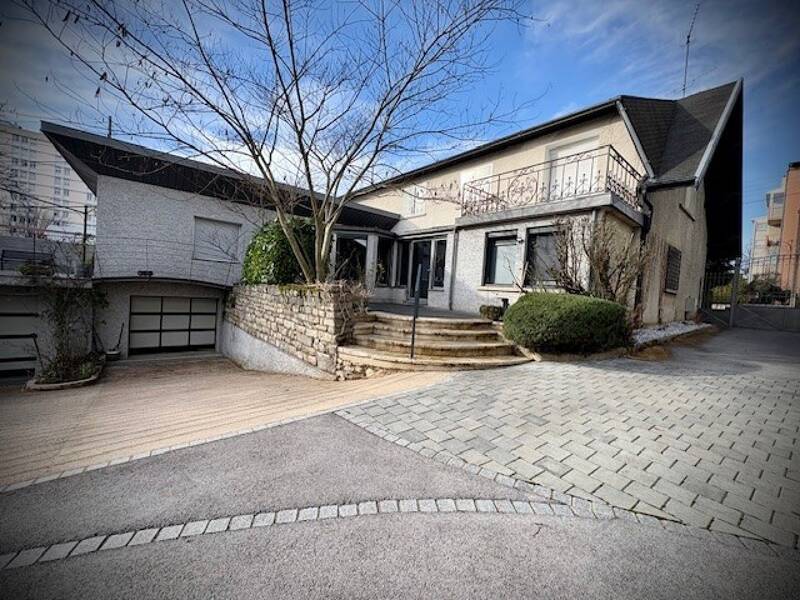 Maison à vendre, 565m², BESANCON