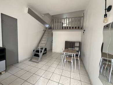 Appartement à louer 610 € 2 pièces 1 chambre 21 m² Est Lamorlaye 60260