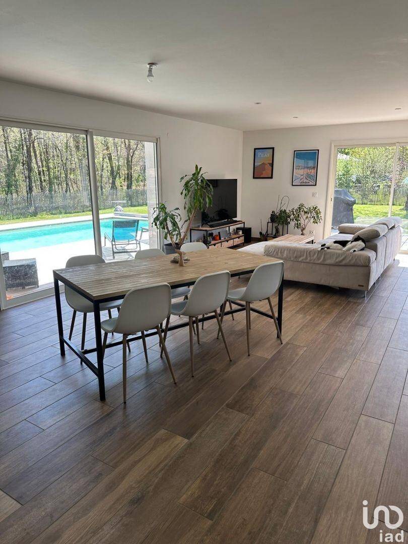 Maison à vendre, 130m², GRAYAN ET L'HOPITAL