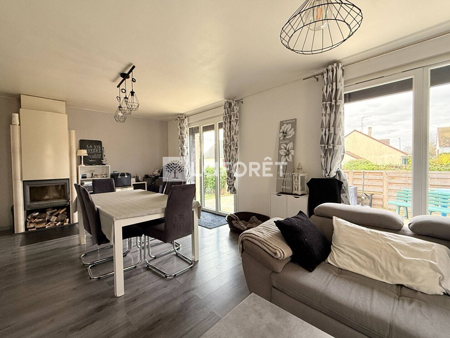 Maison à vendre, 125m², FRENOUVILLE