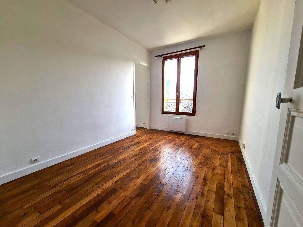 Maison à louer, 28m², IVRY SUR SEINE