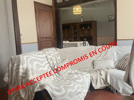Maison à vendre 153 000 € 8 pièces 4 chambres 250 m² 565 m² de terrain Mailly-Maillet 80560