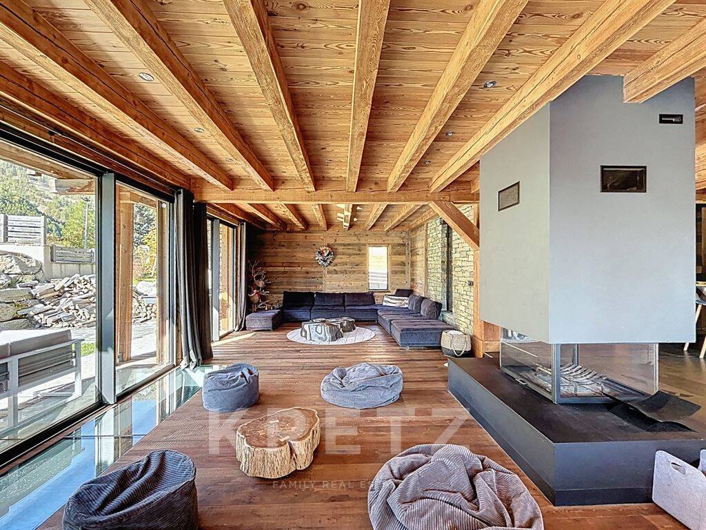 Maison à vendre, 370m², LA SALLE LES ALPES