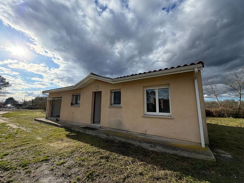 Maison à louer, 84m², LOUCHATS