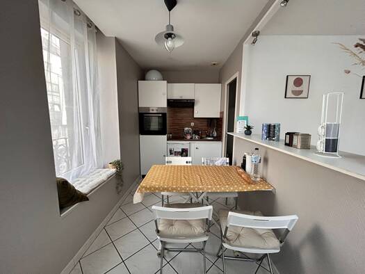 Appartement à louer 510 € 1 pièce 26 m² Étage 2/4 Centre Brest 29200