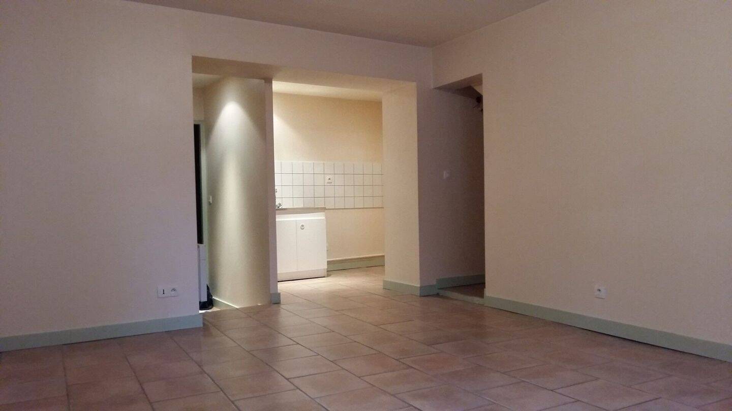 Maison à louer, 47m², SAINT JEAN DE NIOST