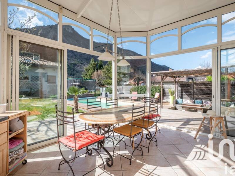 Maison à vendre, 210m², VIF