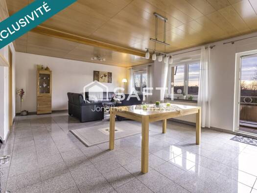 Appartement à vendre 70 000 € 4 pièces 2 chambres 77 m² Étage 1/1 Cité des Chenes Hombourg-Haut 57470