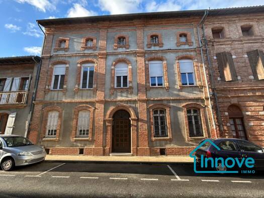 Immeuble à vendre 598 500 € 365 m² Sud Ouest Grenade 31330