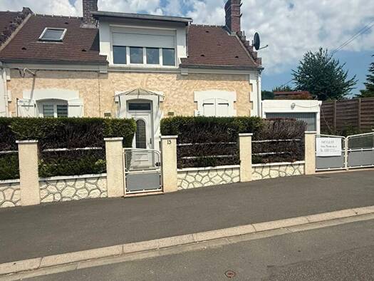 Maison à vendre 223 000 € 5 pièces 3 chambres 80 m² 1 070 m² de terrain Noailles 60430