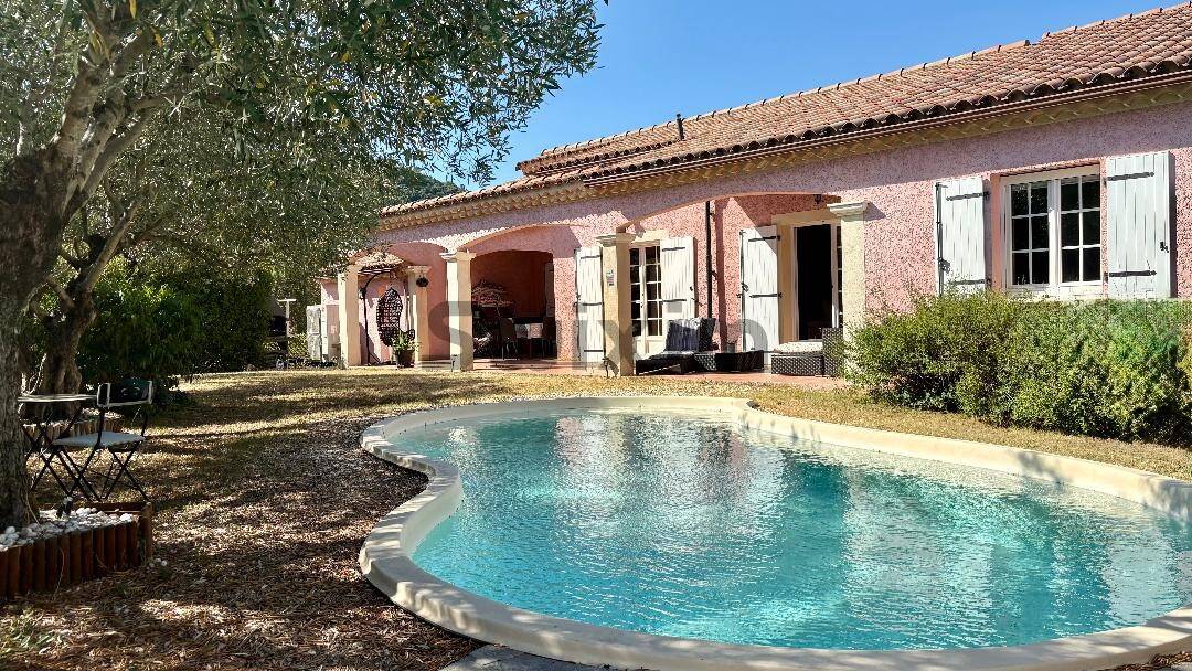 Maison à vendre, 128m², LES MAGES