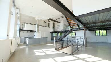 Loft à vendre 237 000 € 5 pièces 2 chambres 177 m² Bizillon-Centre Deux Saint-Étienne 42000