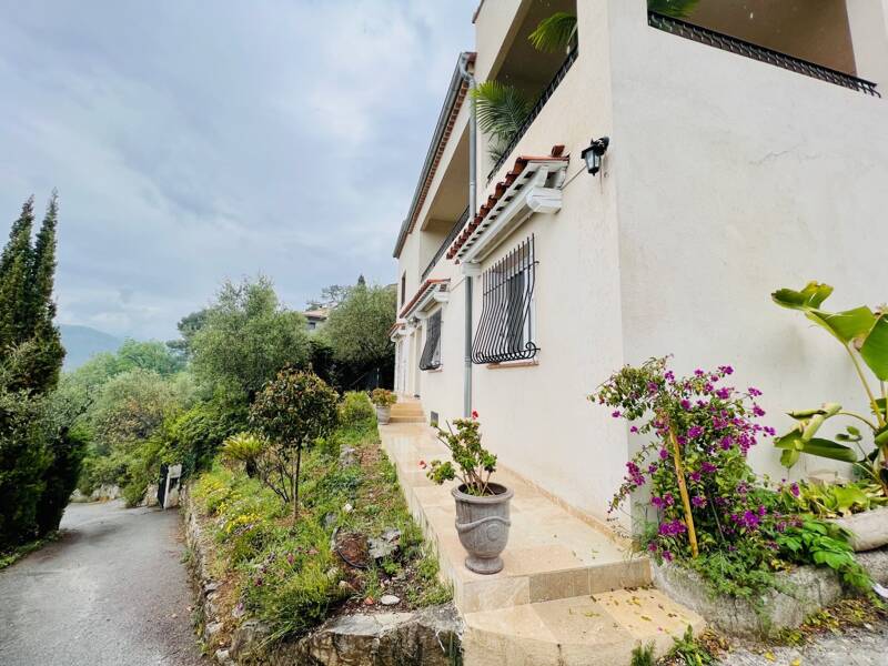 Maison à louer, 81m², NICE