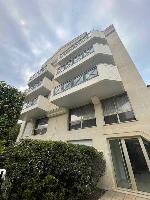 Maison à louer, 100m², COURBEVOIE