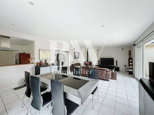 Maison de plain-pied à vendre 472 500 € 5 pièces 3 chambres 125 m² Lampaul-Plouarzel 29810