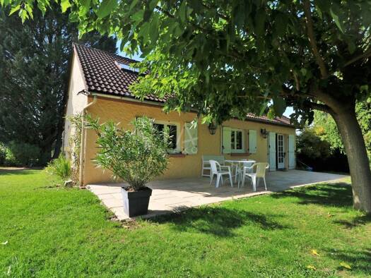 Maison à vendre 189 500 € 6 pièces 4 chambres 155 m² 1 444 m² de terrain Nogent-sur-Vernisson 45290