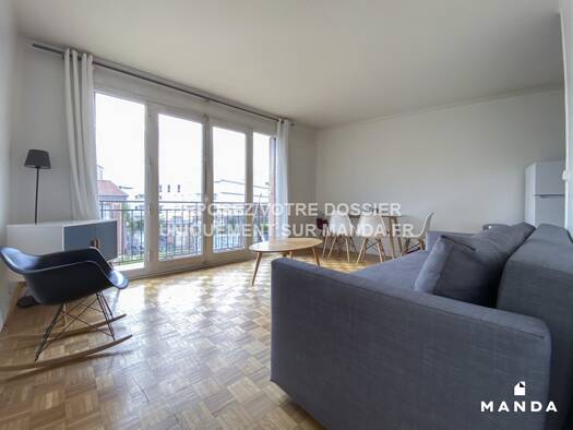 Appartement à louer 1 050 € 2 pièces 1 chambre 39 m² 2ème étage Centre Ville Aubervilliers 93300