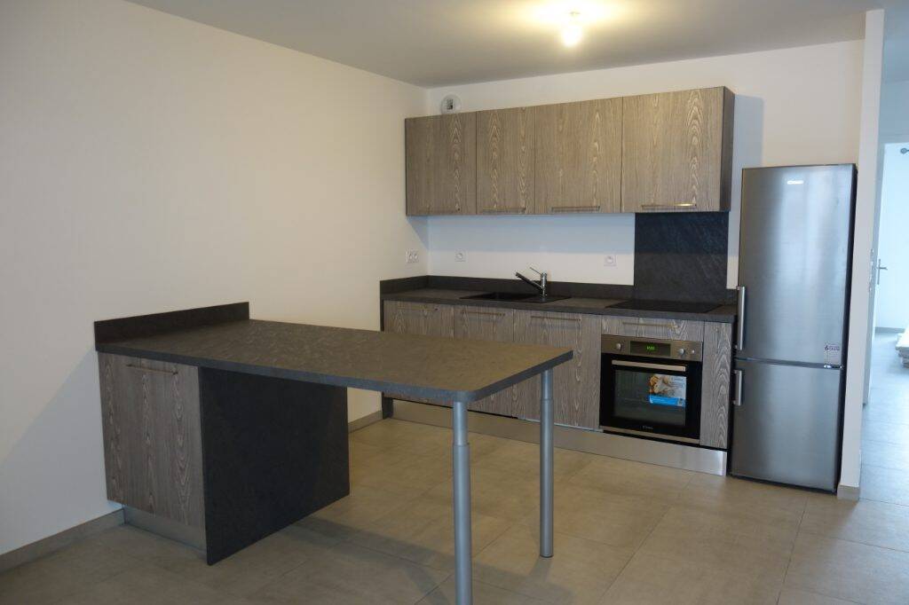 Maison à louer, 67m², AJACCIO
