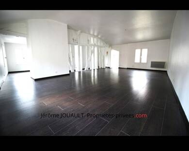 Appartement à vendre 75 000 € 4 pièces 2 chambres 91 m² RDC Centre-Léon Bourgeois Châlons-en-Champagne 51000