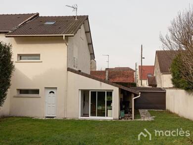 Maison de plain-pied à vendre 360 000 € 4 pièces 1 chambre 90 m² 394 m² de terrain Montmagny 95360