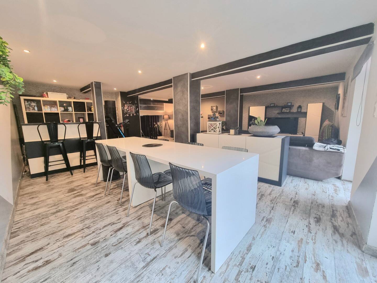 Maison à vendre, 200m², VIC SUR SEILLE