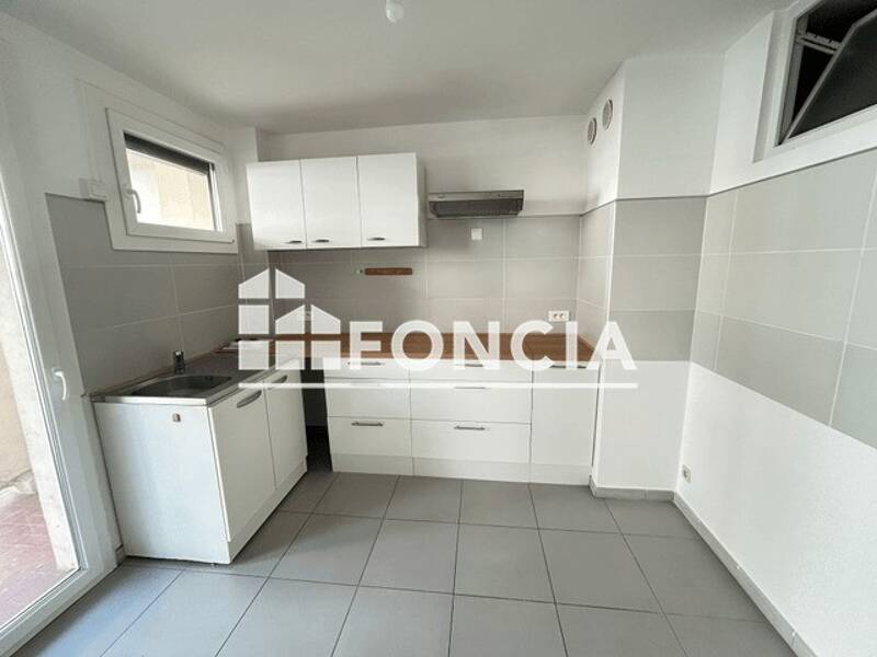 Maison à louer, 59m², MARSEILLE 8E