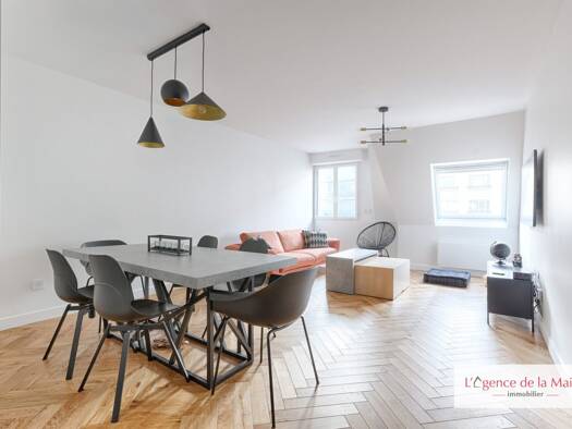Appartement à vendre 599 000 € 3 pièces 2 chambres 80 m² 5ème étage Franges du Bois de Vincennes Charenton-le-Pont 94220