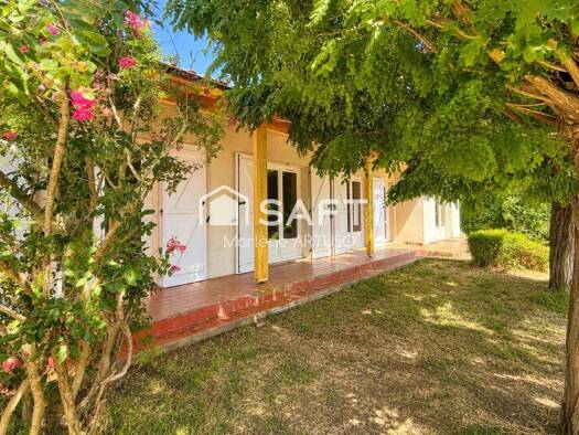 Maison de plain-pied à vendre 208 000 € 5 pièces 4 chambres 120 m² 806 m² de terrain Saint-Jean-du-Falga 09100