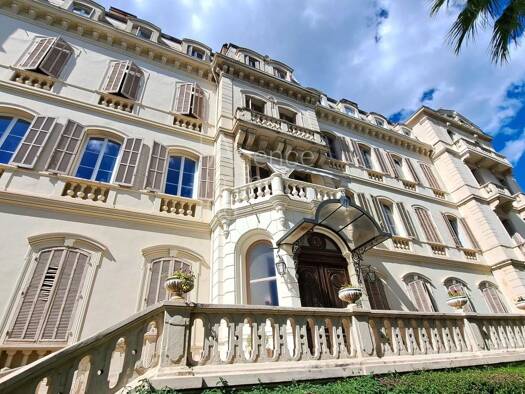 Espace bureau à vendre 739 000 € 96,96 m² de bureaux Californie Cannes 06400