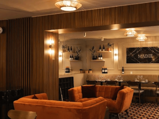 Boutique à vendre 1 545 000 € 156 m² de surface de vente Elysées-Madeleine Paris 8ème arrondissement 75008