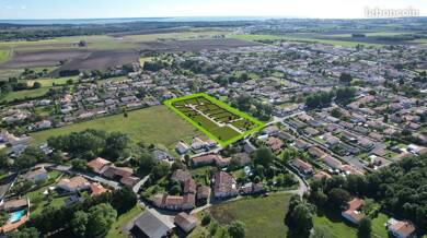 Terrain constructible à vendre 84 000 € 468 m² de terrain Médis 17600