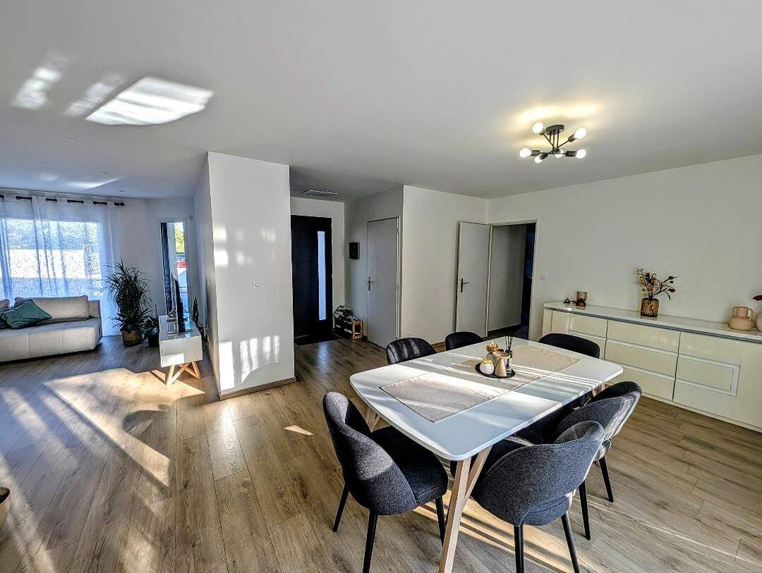 Maison à vendre, 138m², MONTAMISE